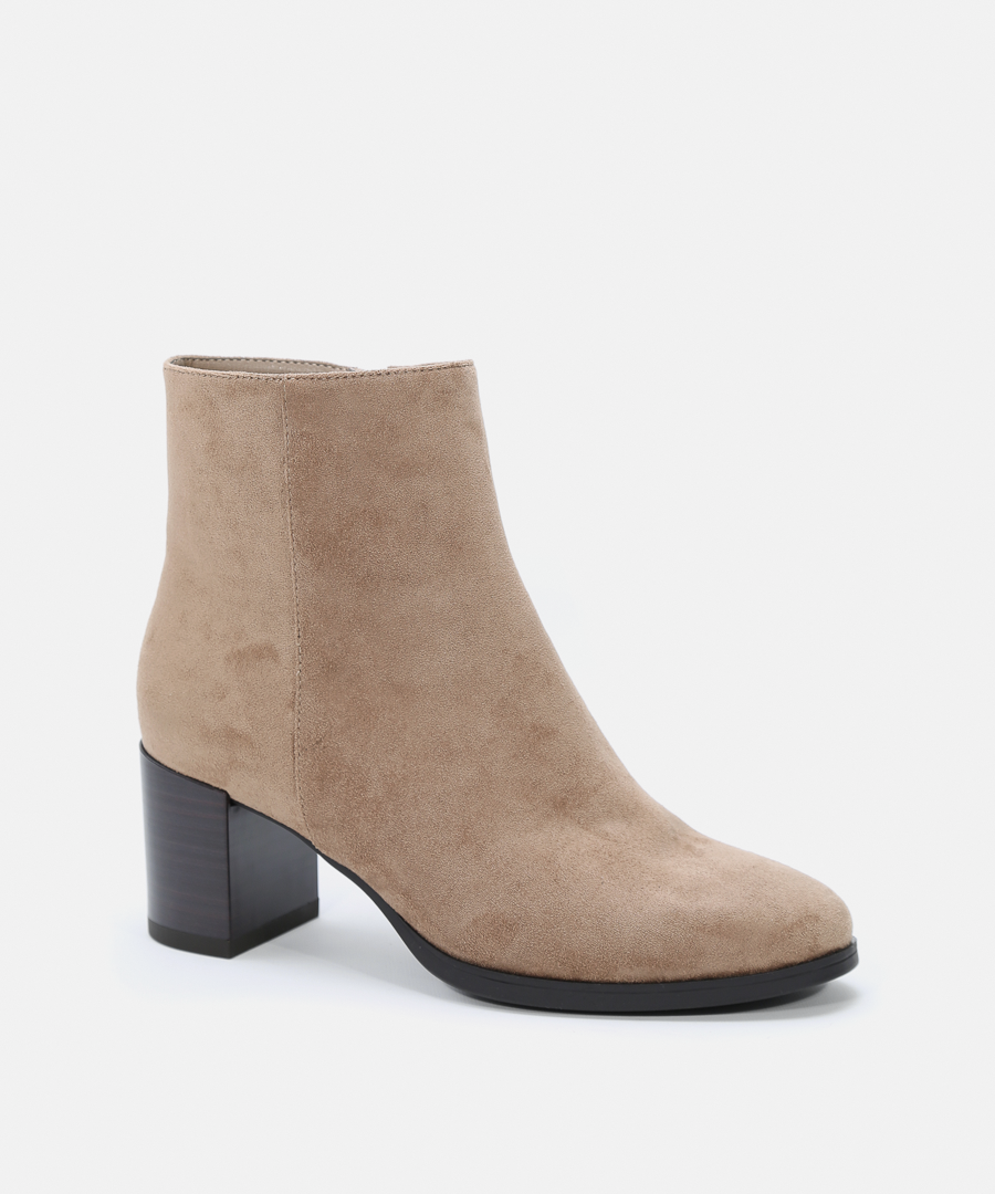 Botines tacón liso